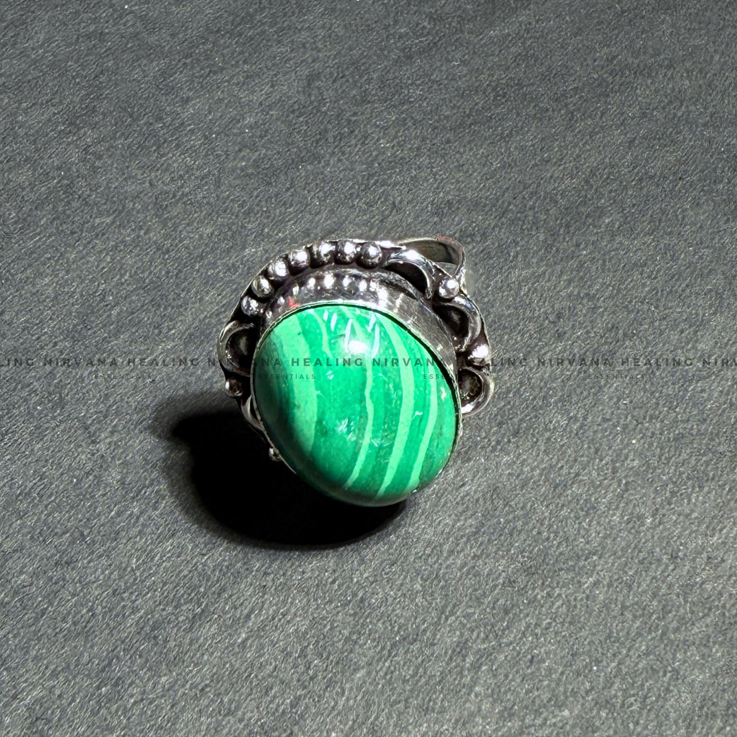 MALACHITE ROUND RING (Transformation, Pain Reliever And Emotional Healing) .
image 4