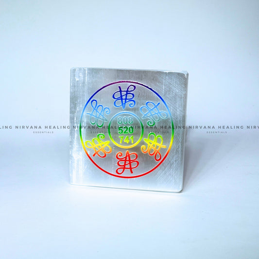 SELENITE ABUNDANCE ZIBU COLOUR CHARGING PLATE
(Aura Cleansing ,Charging, Cleansing And Purification). image 1