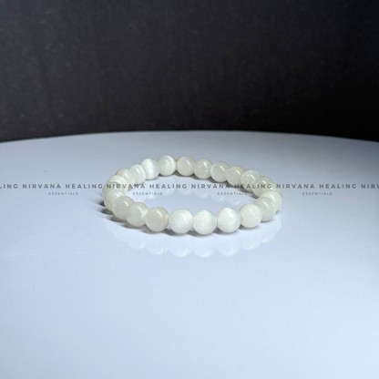 SELENITE ROUND BEADED BRACELET (Aura Cleansing ,Charging, Cleansing And Purification) image 3