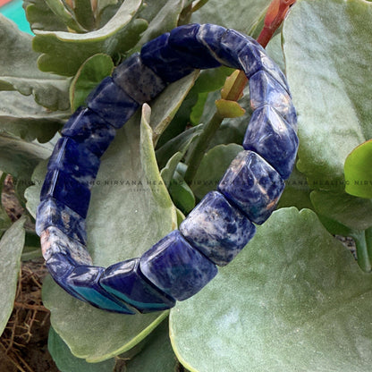 LAPIS LAZULI PYRAMID BRACELET (Communication, Truth, Ease Of Expression And Wisdom) image 4
