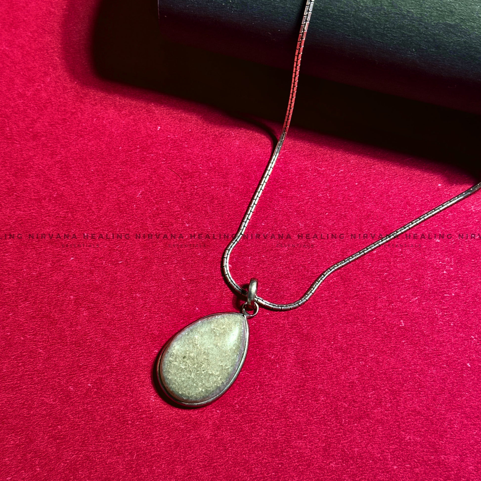 GREEN AVENTURINE CRYSTAL PENDANT (Luck, Money, Abundance, Career And Growth).  image 5