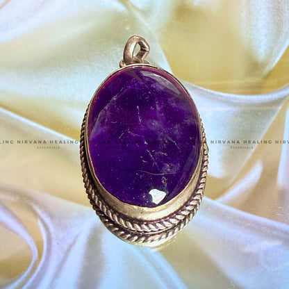 AMETHYST OVAL SHAPED PENDANT (Meditation, Stress Reduction, Intuition And Manifestation)   image 5