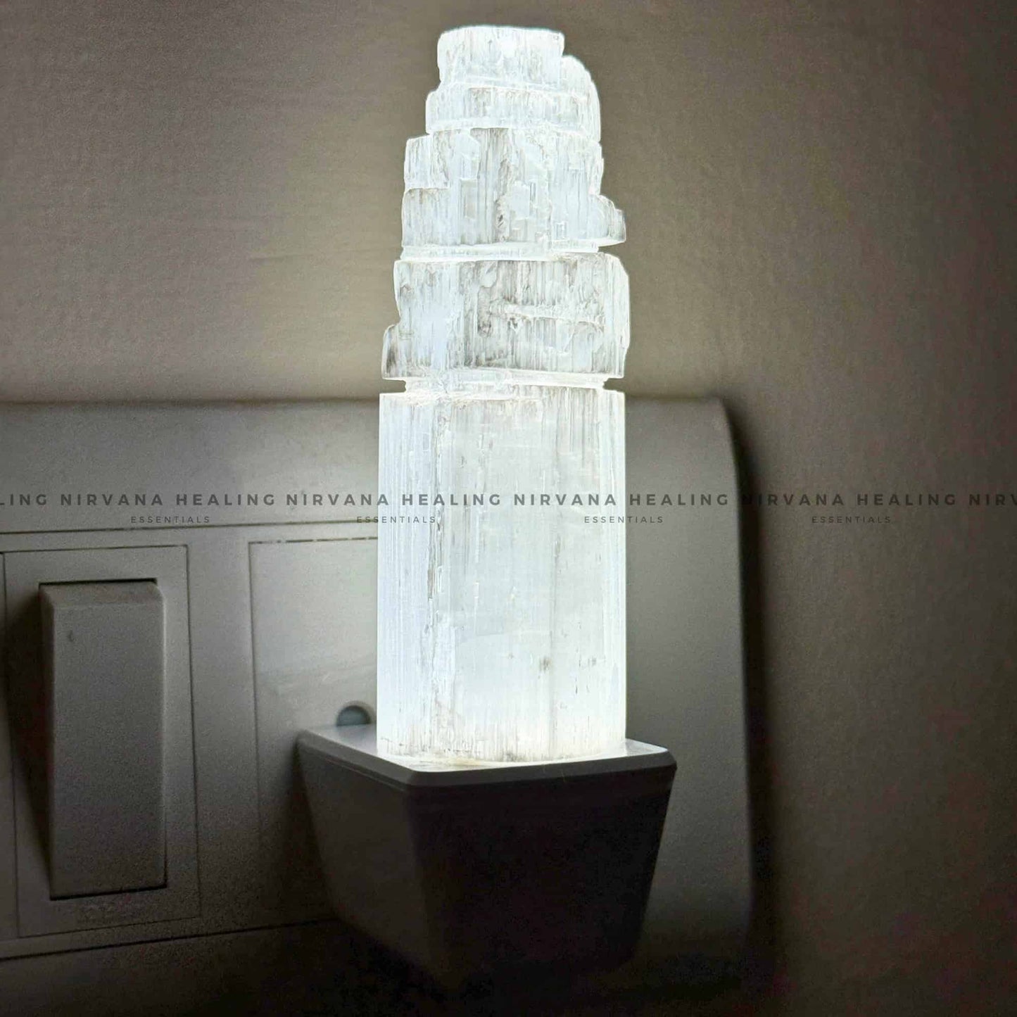 NATURAL SELENITE CRYSTAL LAMP (Aura Cleansing ,Charging, Cleansing And Purification). image 0