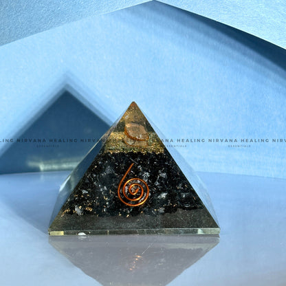 GARNET PYRAMID (Commitment, Passion, Grounding And Courage) image 6