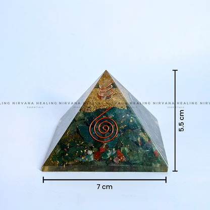 GREEN JADE PYRAMID (Luck, Harmony, Peace And Abundance) image 6