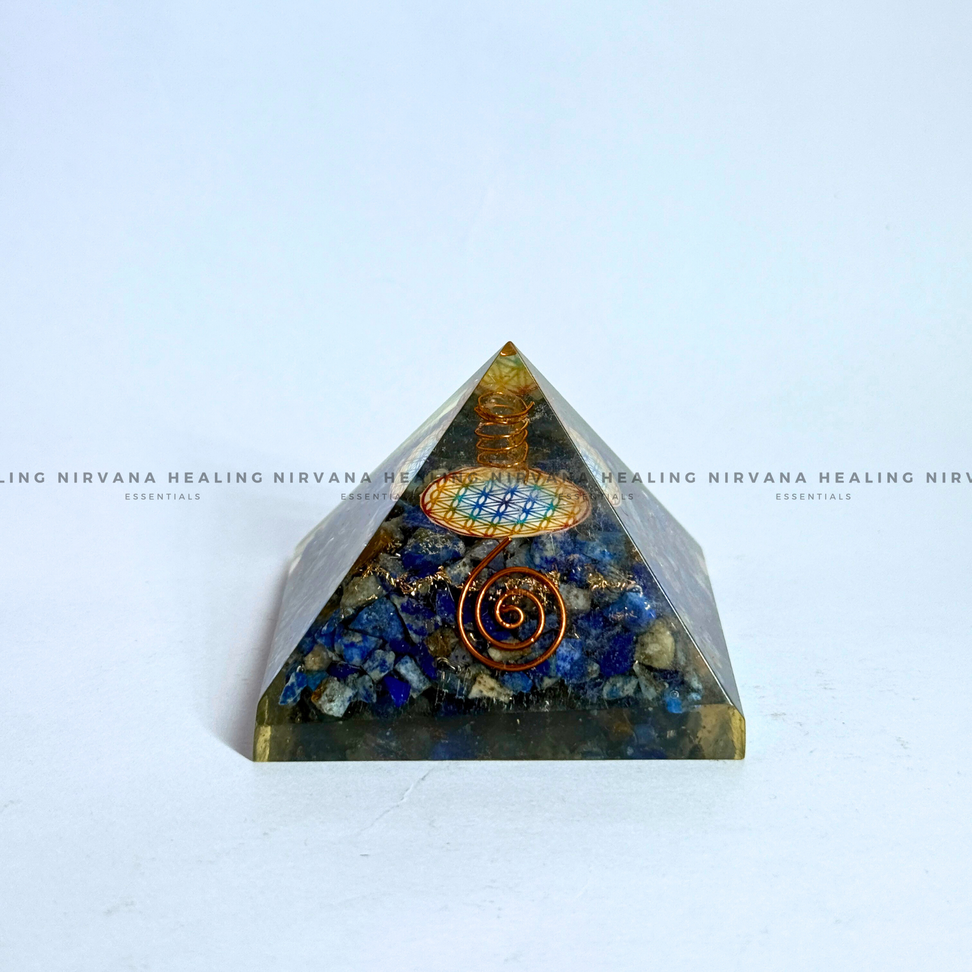 LAPIS LAZULI  PYRAMID (Communication, Truth, Ease Of Expression And Wisdom) image 6