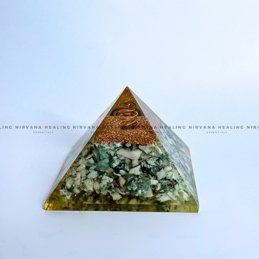 TREE AGATE PYRAMID (Abundance, Nature Connection And Inner Peace) image 0