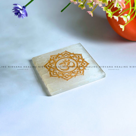 SELENITE GOLDEN AUM CHARGING PLATE (Aura Cleansing ,Charging, Cleansing And Purification). image 1