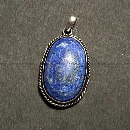 LABRADORITE OVAL PENDANT (Intuition, Inner Power And Transformation). image 6