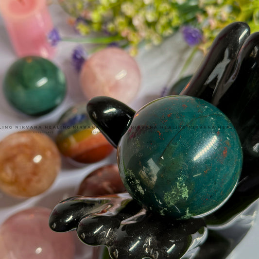 GREEN JADE SPHERE (Luck, Harmony, Peace And Abundance) image 0