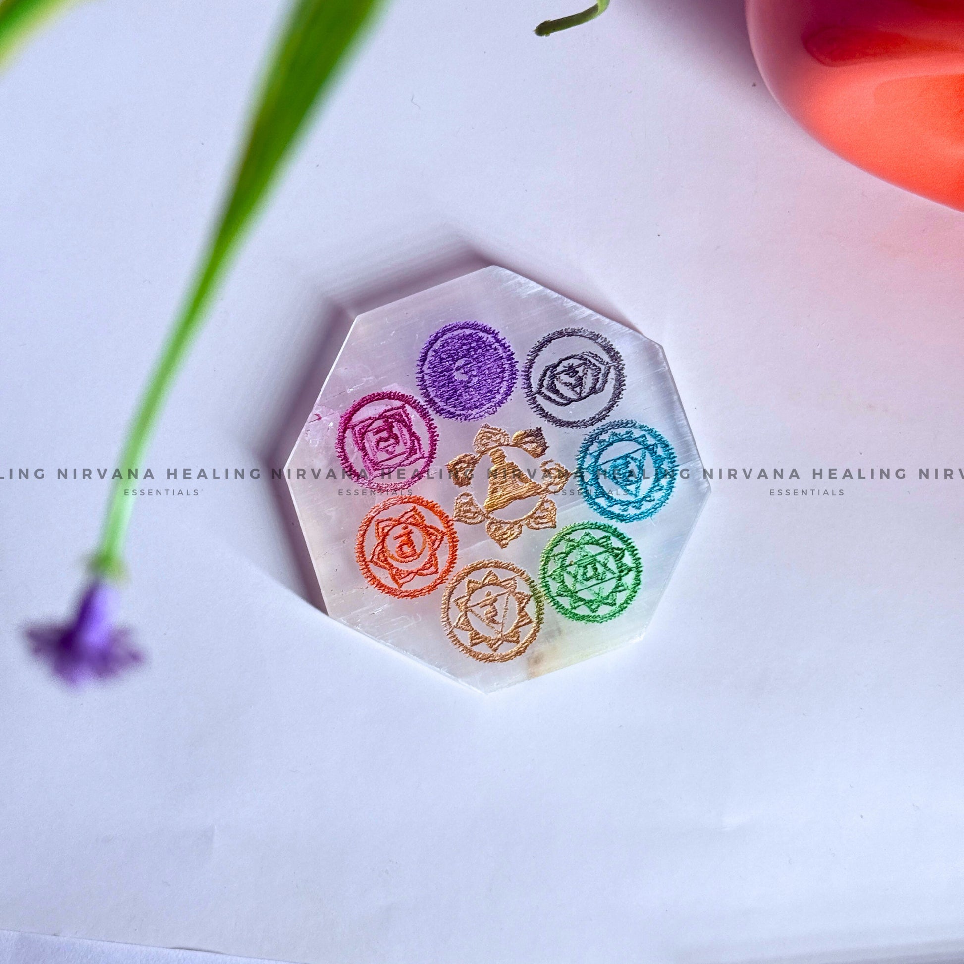 SELENITE SEVEN CHAKRA OCTAGON CHARGING PLATE (Aura Cleansing ,Charging, Cleansing And Purification). image 0