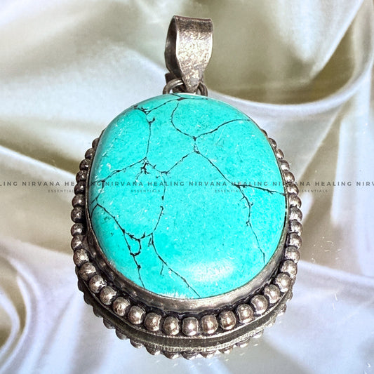 TURQUOISE CRYSTAL PENDANT (Divine Protection, Psycho Gifts, Healing, Wisdom And Truth) image 0