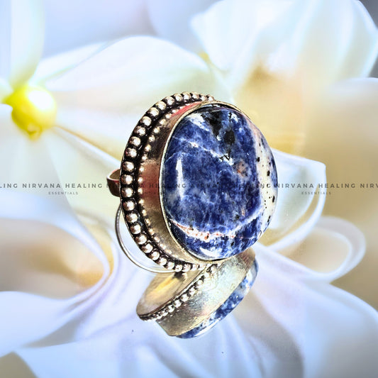 SODALITE ROUND RING (Sodalite Creativity, Expression, Logic And Communication) image 0