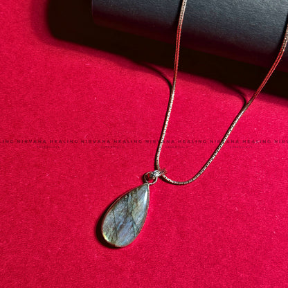 LABRADORITE CRYSTAL DESIGNER PENDANT (Intuition, Inner Power And Transformation).    image 1