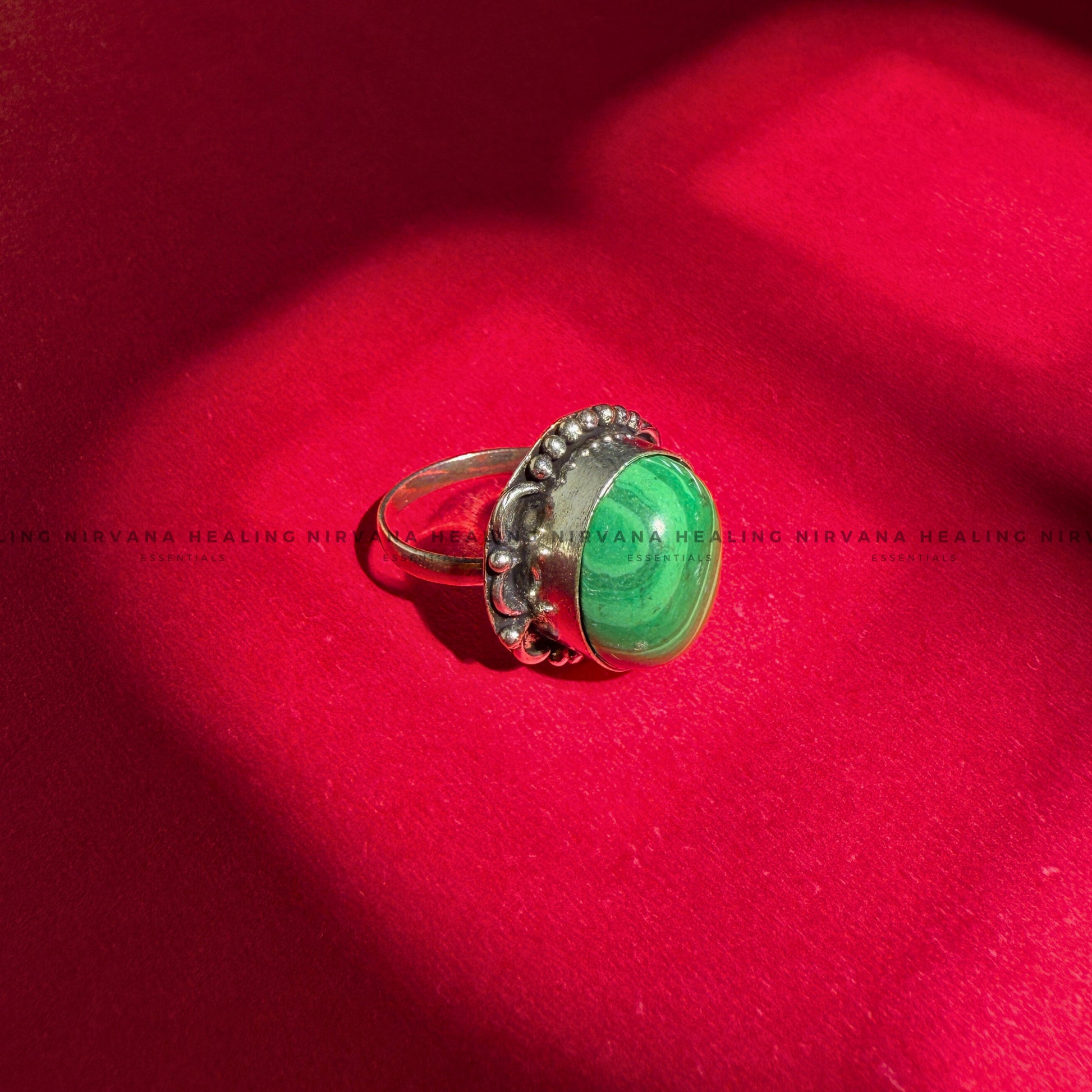 MALACHITE ROUND RING (Transformation, Pain Reliever And Emotional Healing) .  image 2
