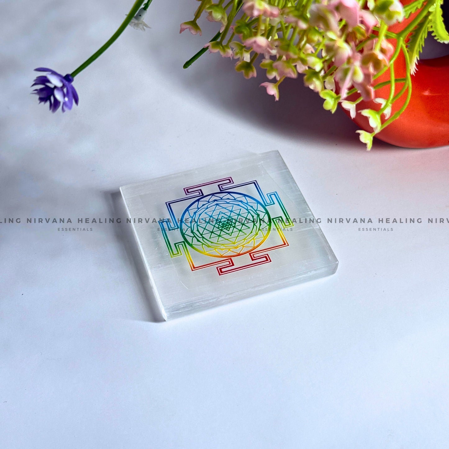 SELENITE SHREE YANTRA CHARGING PLATE (Aura Cleansing ,Charging, Cleansing And Purification). image 3
