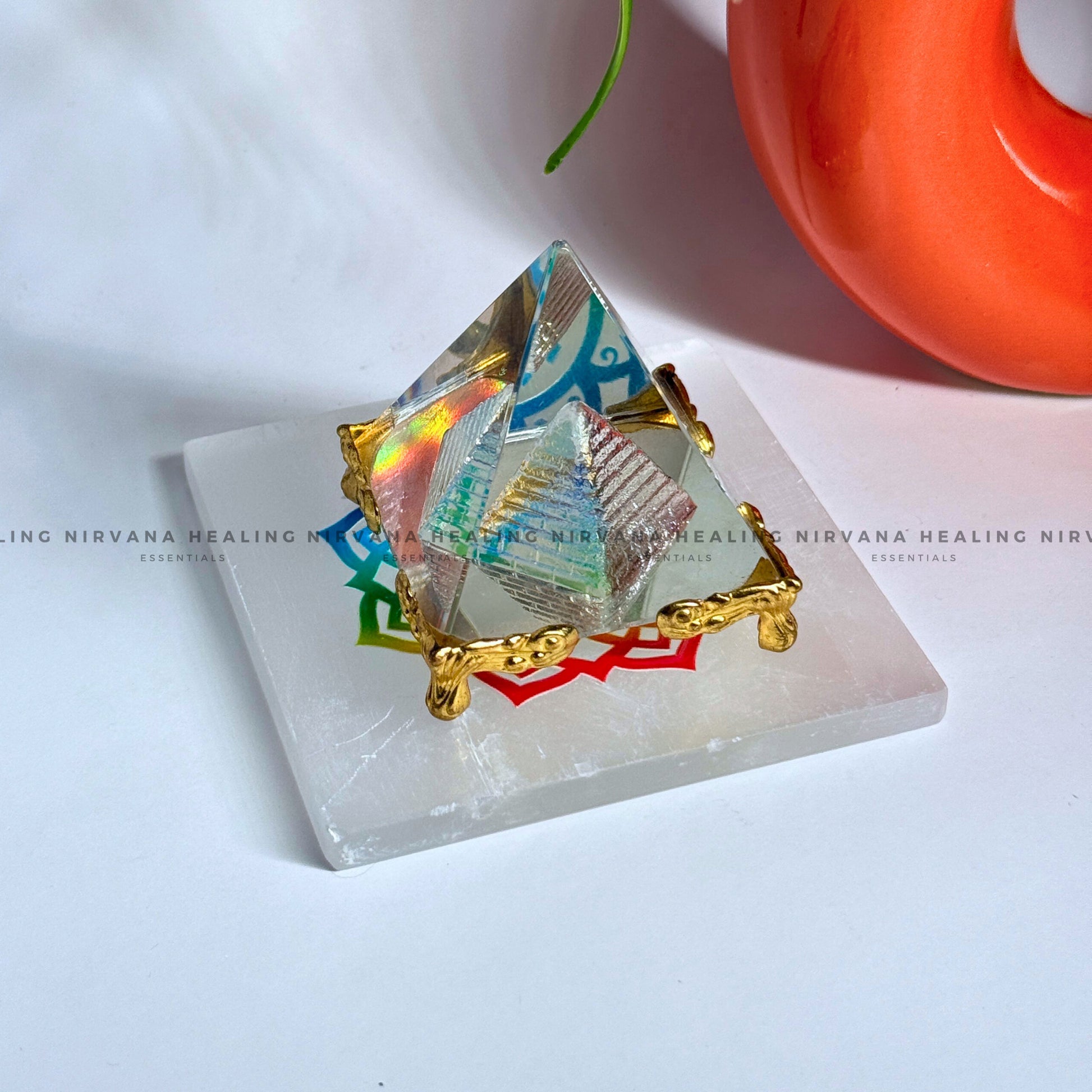 SELENITE AUM CHARGING PLATE (Aura Cleansing ,Charging, Cleansing And Purification). image 2