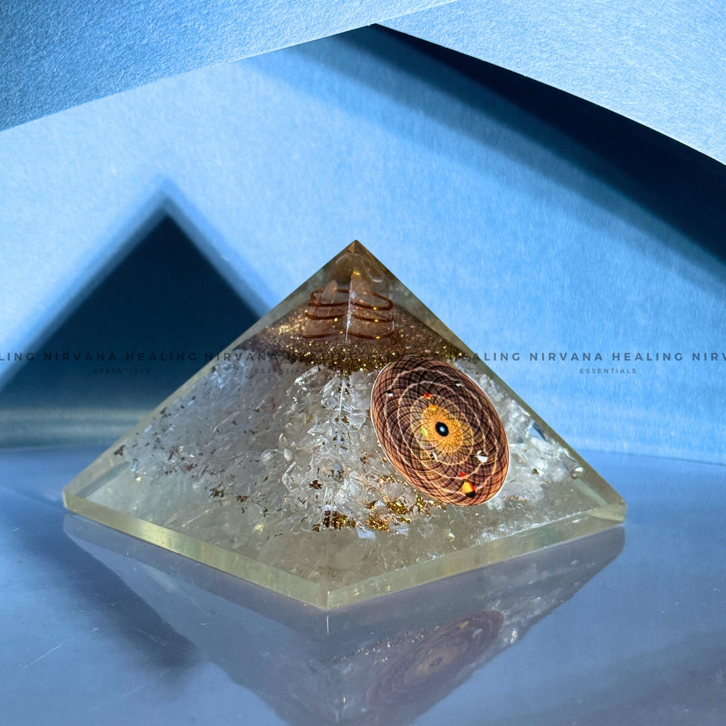 SELENITE PYRAMID (Aura Cleansing, Charging, Cleansing And Purification). image 5
