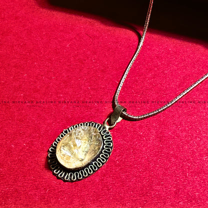 CLEAR QUARTZ RAW PENDANT (Mental Clarity, Master Healer And Energy Amplifier).  image 3