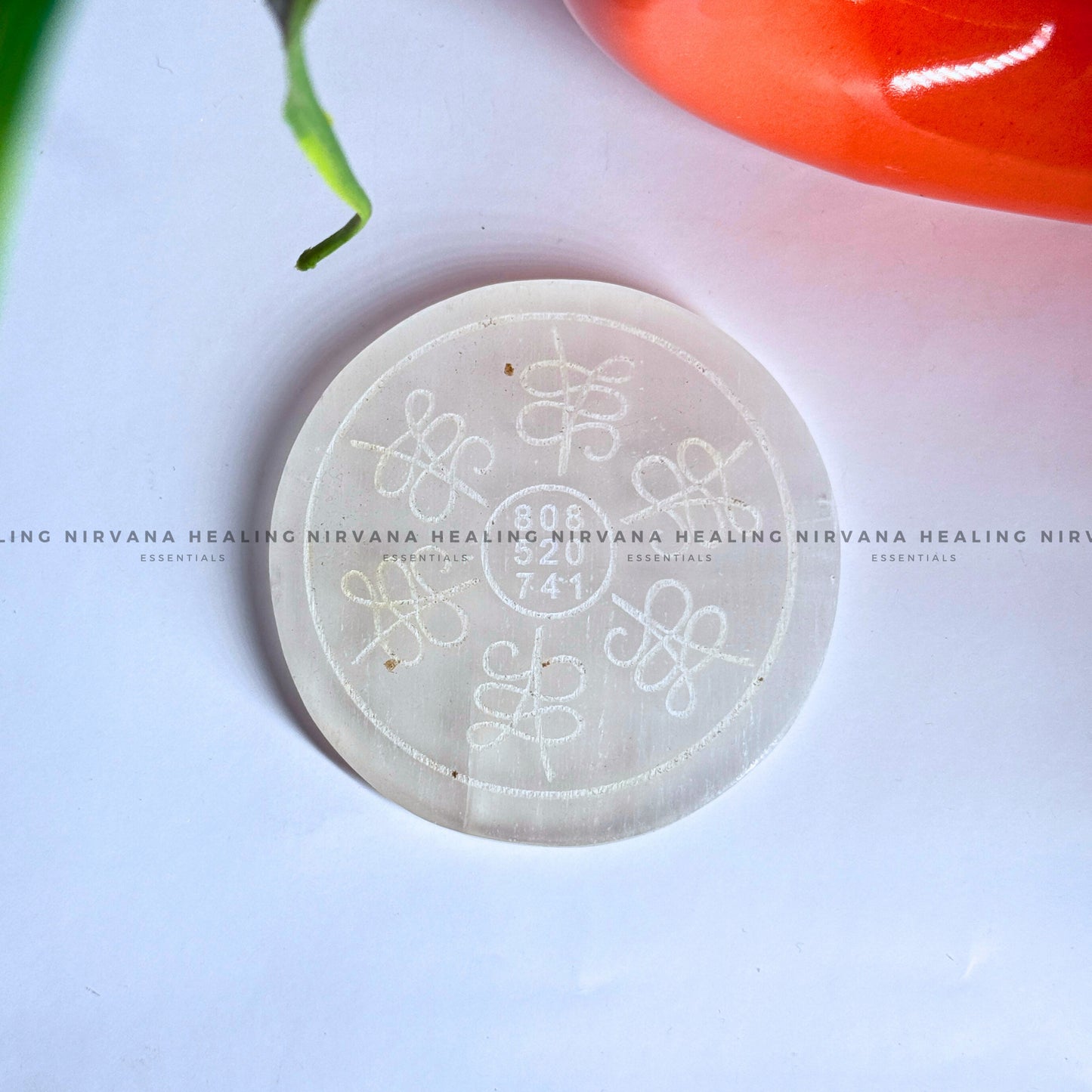 SELENITE ABUNDANCE ZIBU CHARGING PLATE (Aura Cleansing ,Charging, Cleansing And Purification). image 0