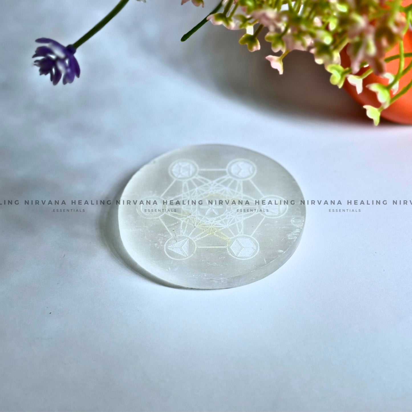 SELENITE METATRON CHARGING PLATE (Aura Cleansing, Charging, Cleansing And Purification). image 1