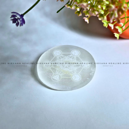 SELENITE METATRON CHARGING PLATE (Aura Cleansing, Charging, Cleansing And Purification). image 1