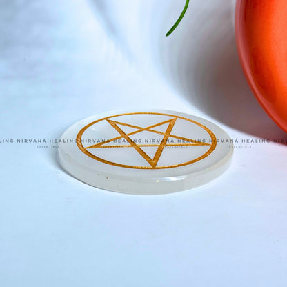 SELENITE GOLDEN STAR SYMBOL CHARGING PLATE (Aura Cleansing ,Charging, Cleansing And Purification). image 2