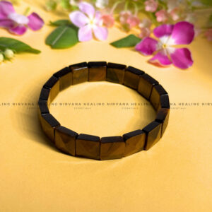 TIGER EYE PYRAMID BEADED BRACELET (Bold, Courage, Willpower And Strength).