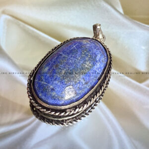 LAPIS LAZULI JADE OVAL PENDANT (Communication, Truth, Ease Of Expression And Wisdom)