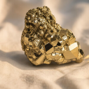 Golden-Pyrite
